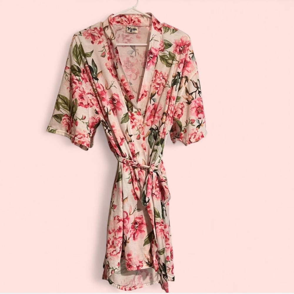 Show Me Your Mumu floral robe💕